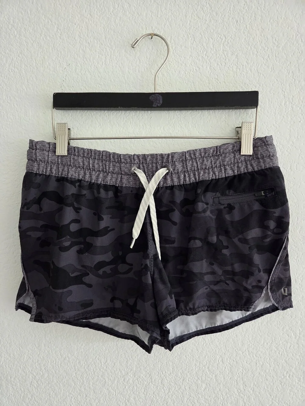 Vuori Clementine Shorts Medium 2.5